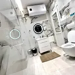 بيت ضيافة Spiranca Luxury تيرانا
