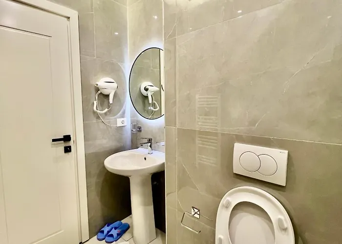 Spiranca Luxury Gasthof Tirana