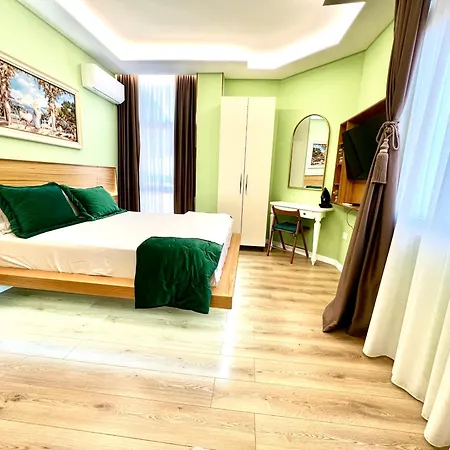 בית הארחה Spiranca Luxury טיראנה